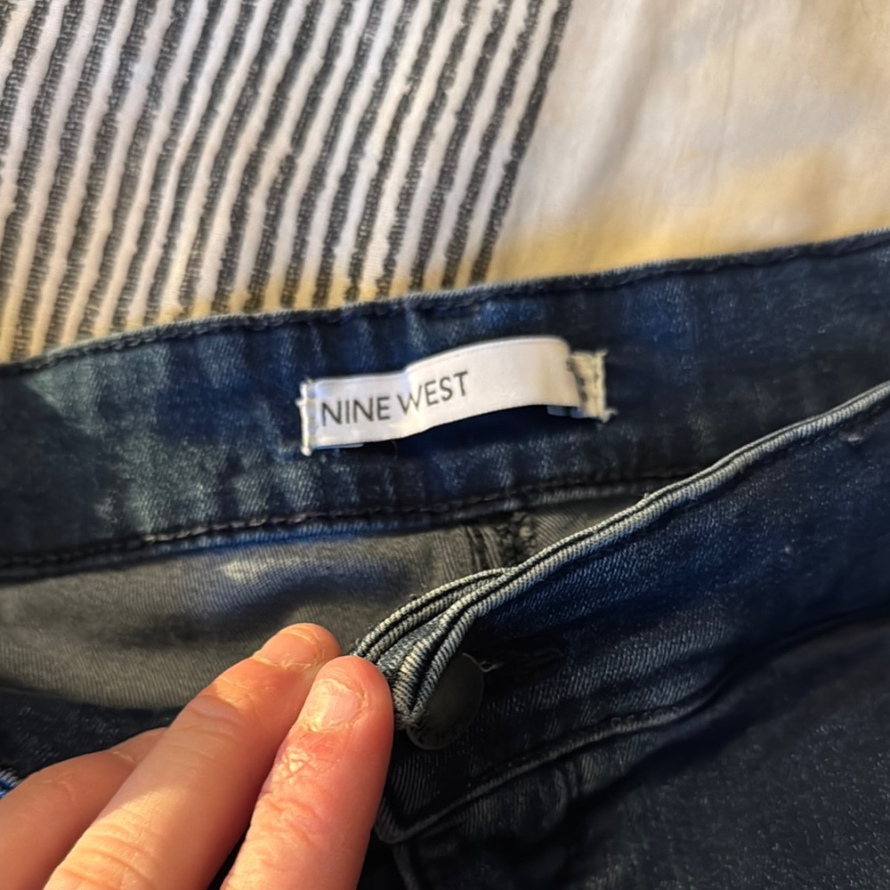 Nine West Denim Blue Women's Shorts - Picture 2 of 9